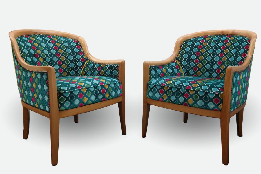 2 Sessel mit Rautenmuster