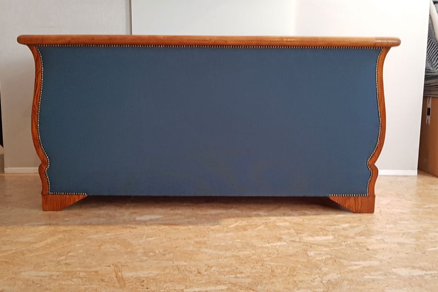 Aufarbeitung eines Biedermeier Sofas