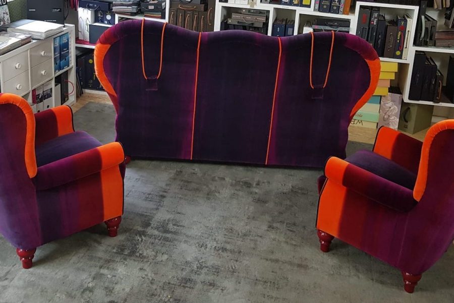 Sessel & Sofa in Amazilia Samt