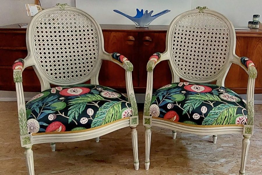 2 Sessel mit Geflecht