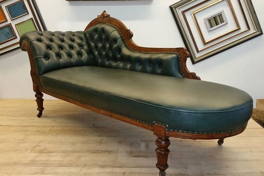Aufbereitung eines Chaiselongue mit Lederbezug