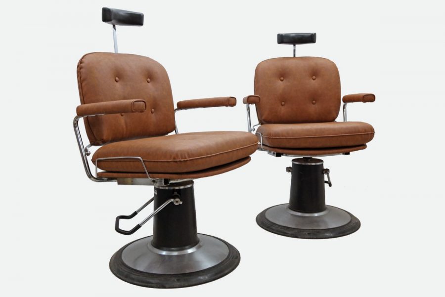 Lederaufarbeitung Salonstühle